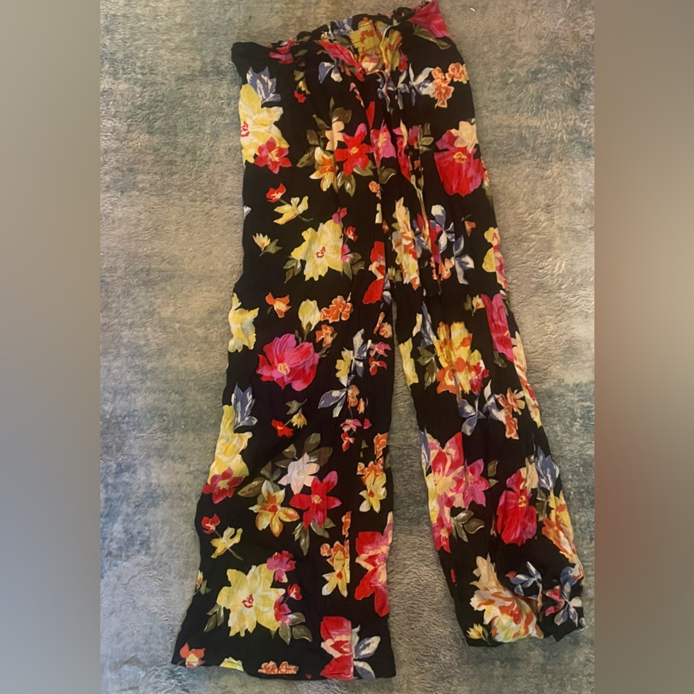Billabong floral pants